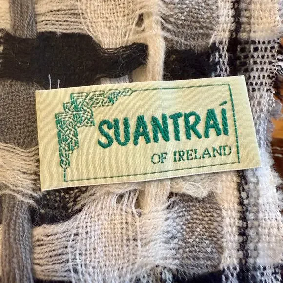 Suantrai of Ireland Open Weave Black White & Gray Wool Scarf - Picture 3 of 7